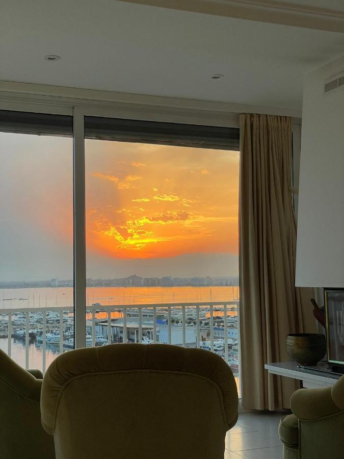 Luxury Family Apartment In Roses Eksteriør bilde