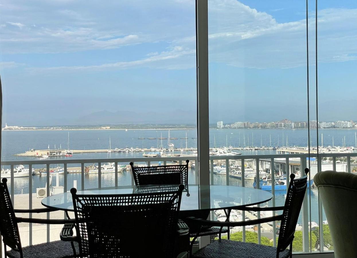 Luxury Family Apartment In Roses Eksteriør bilde