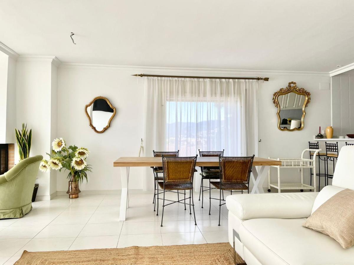 Luxury Family Apartment In Roses Eksteriør bilde