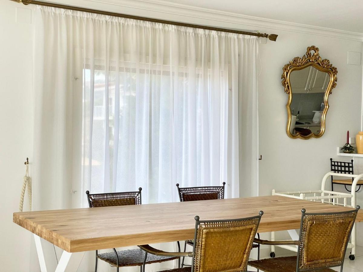 Luxury Family Apartment In Roses Eksteriør bilde